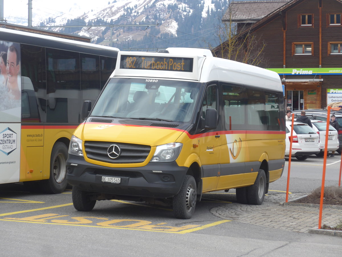 (215'141) - Kbli, Gstaad - BE 305'545 - Mercedes am 14. Mrz 2020 beim Bahnhof Gstaad