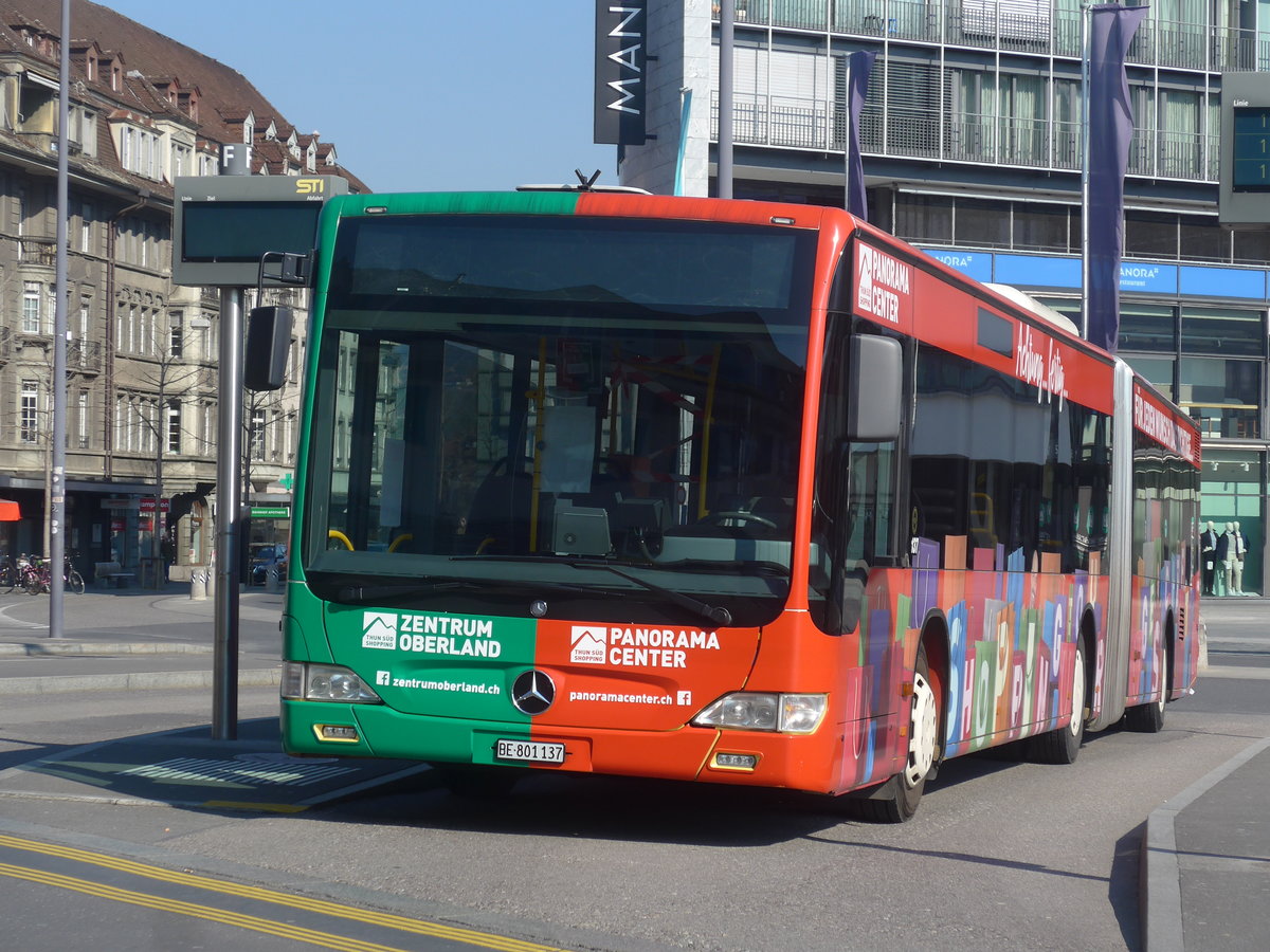 (215'512) - STI Thun - Nr. 137/BE 801'137 - Mercedes am 25. Mrz 2020 beim Bahnhof Thun