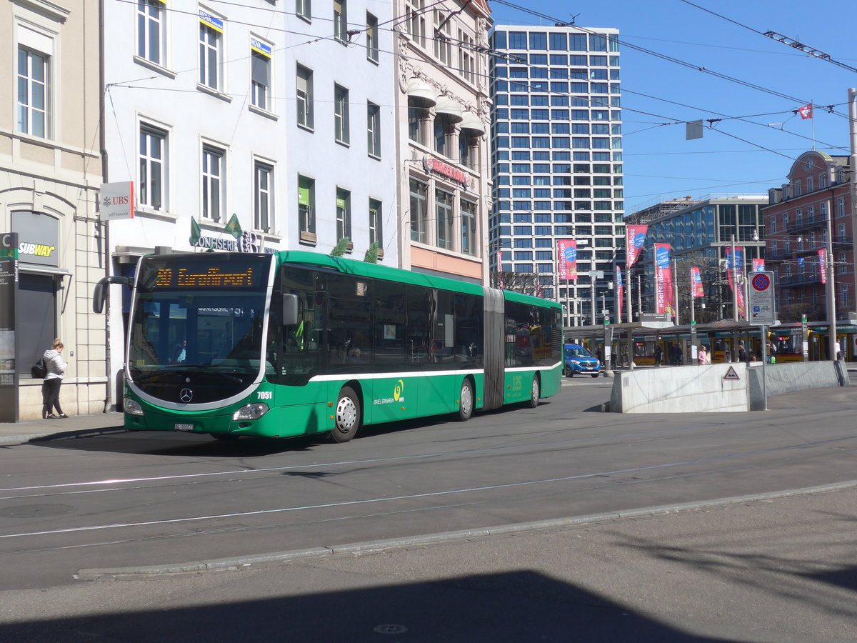 (215'745) - BVB Basel - Nr. 7051/BS 99'351 - Mercedes am 31. Mrz 2020 beim Bahnhof Basel