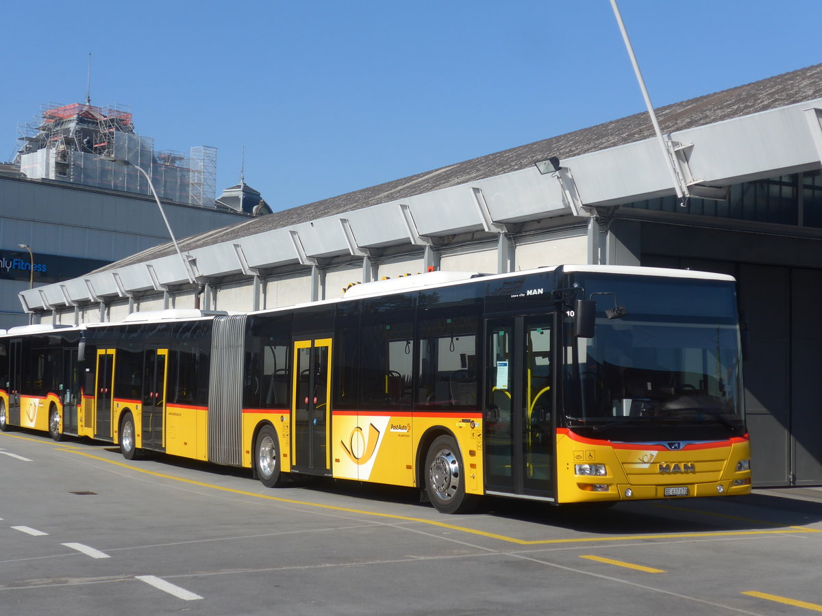 (215'824) - PostAuto Bern - Nr. 670/BE 637'670 - MAN am 4. April 2020 in Bern, Postautostation