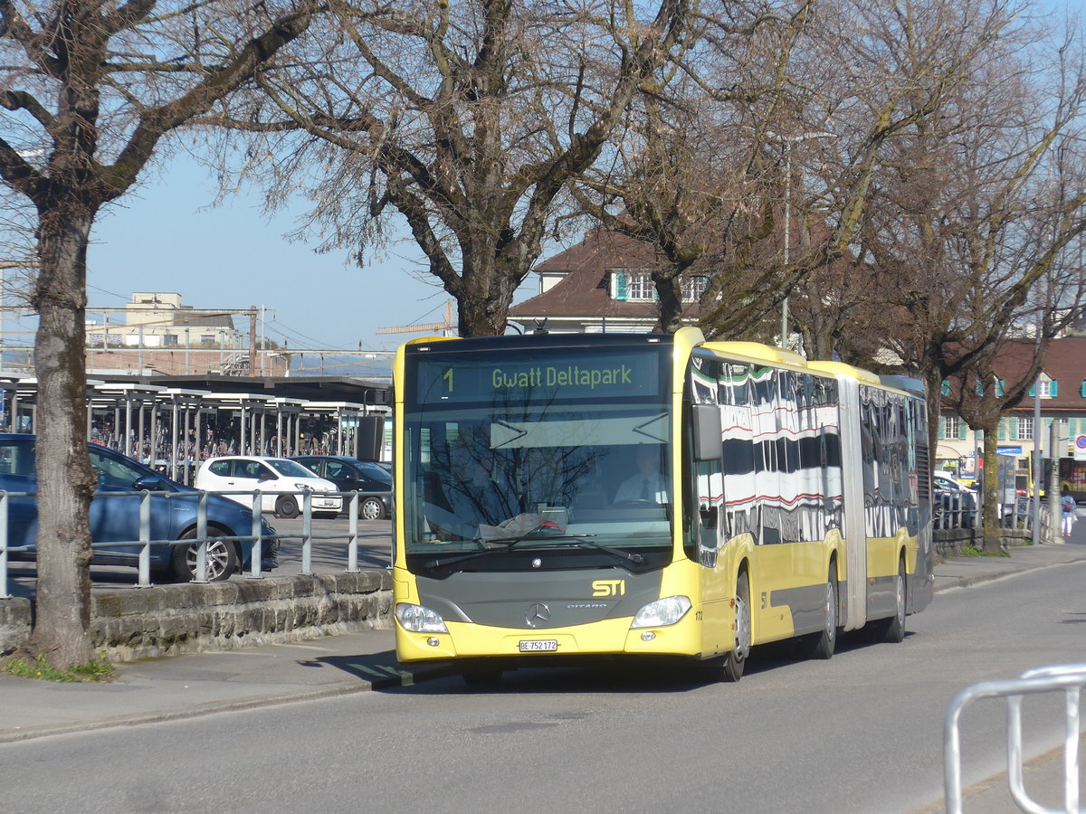 (215'895) - STI Thun - Nr. 172/BE 752'172 - Mercedes am 6. April 2020 bei der Schifflndte Thun