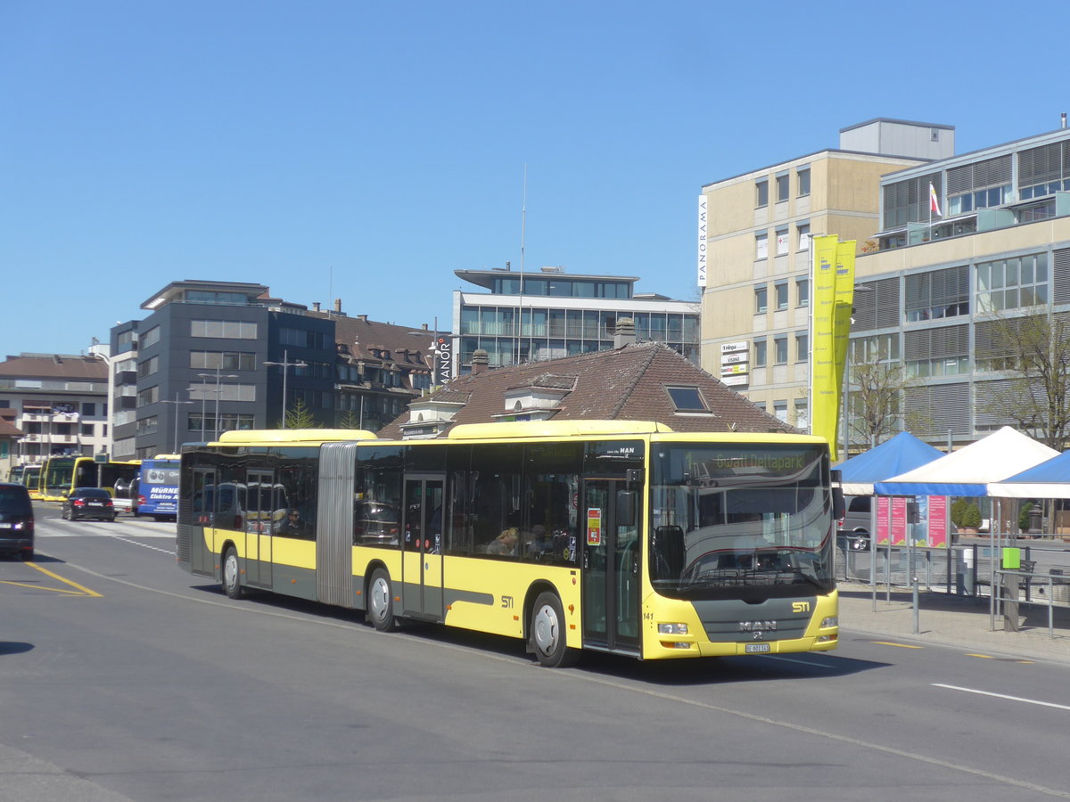 (216'061) - STI Thun - Nr. 141/BE 801'141 - MAN am 15. April 2020 beim Bahnhof Thun