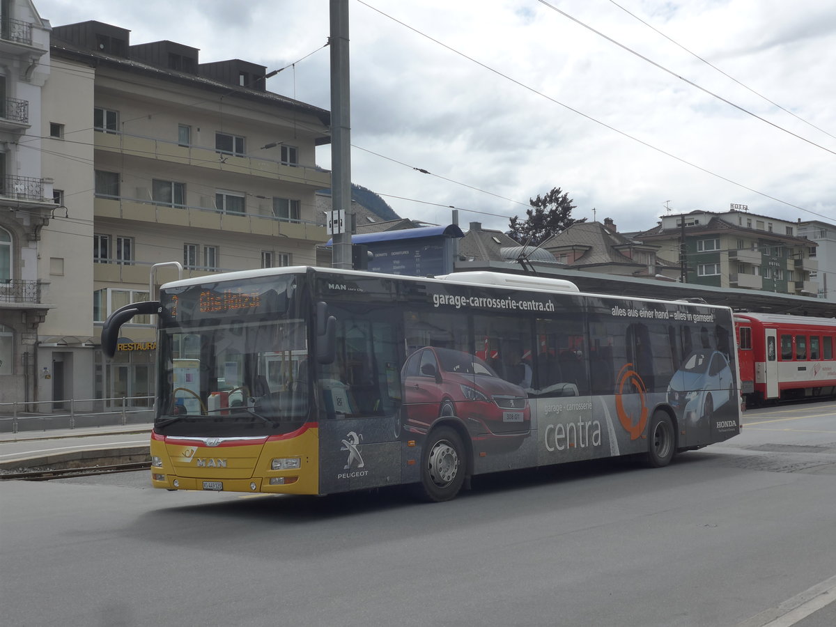 (216'560) - PostAuto Wallis - VS 449'120 - MAN am 28. April 2020 beim Bahnhof Brig