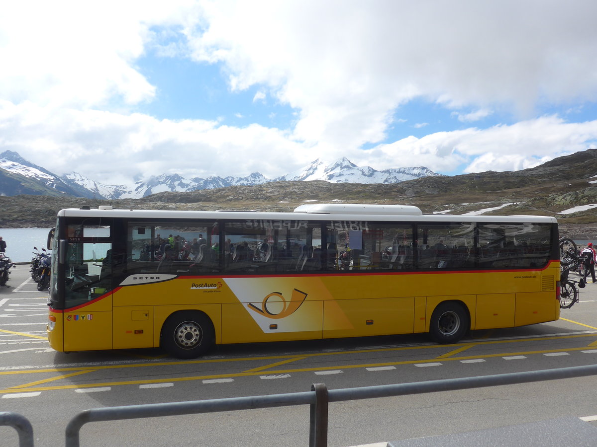 (218'081) - PostAuto Bern - Nr. 70/BE 653'387 - Setra am 21. Juni 2020 in Grimsel, Passhhe