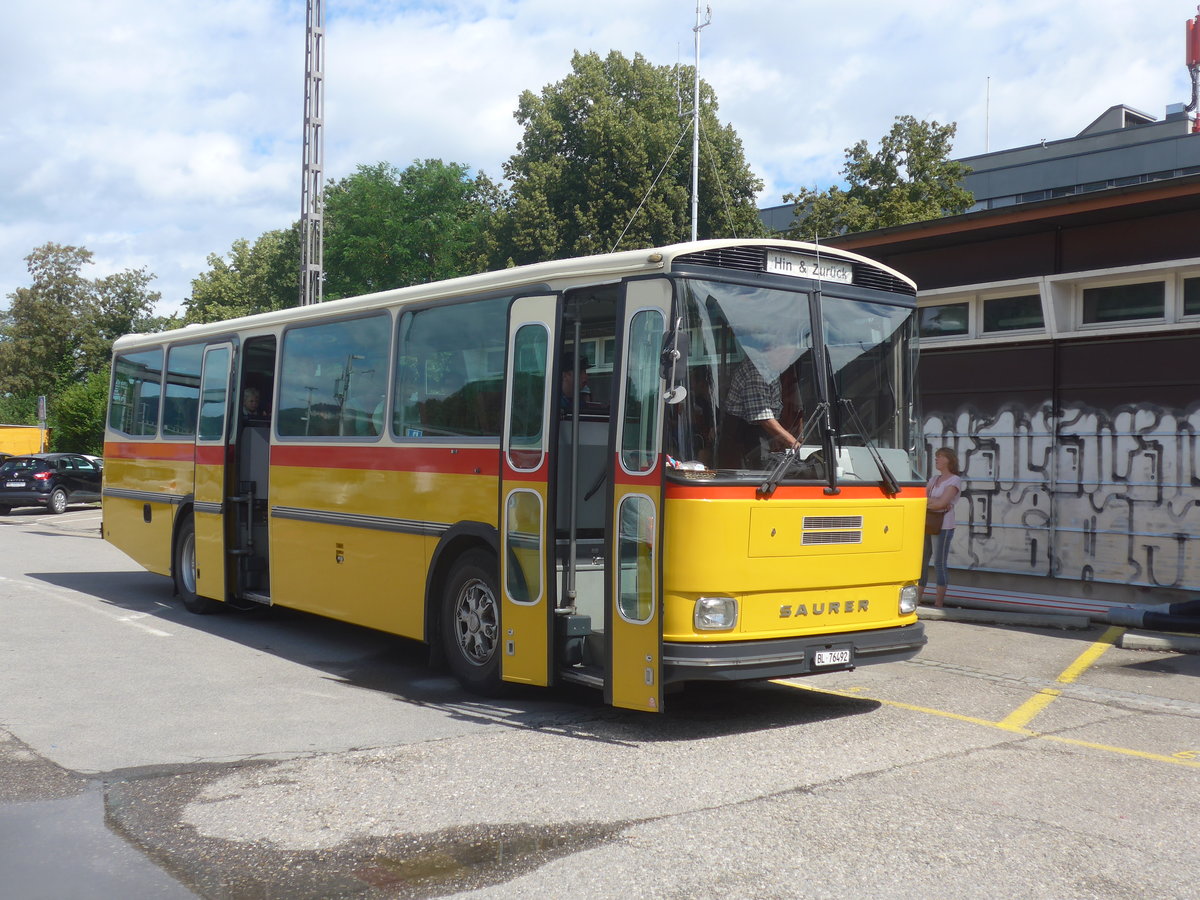 (218'199) - Ziegler, Pratteln - BL 76'492 - Saurer/Tscher (ex P 24'265) am 28. Juni 2020 beim Bahnhof Liestal