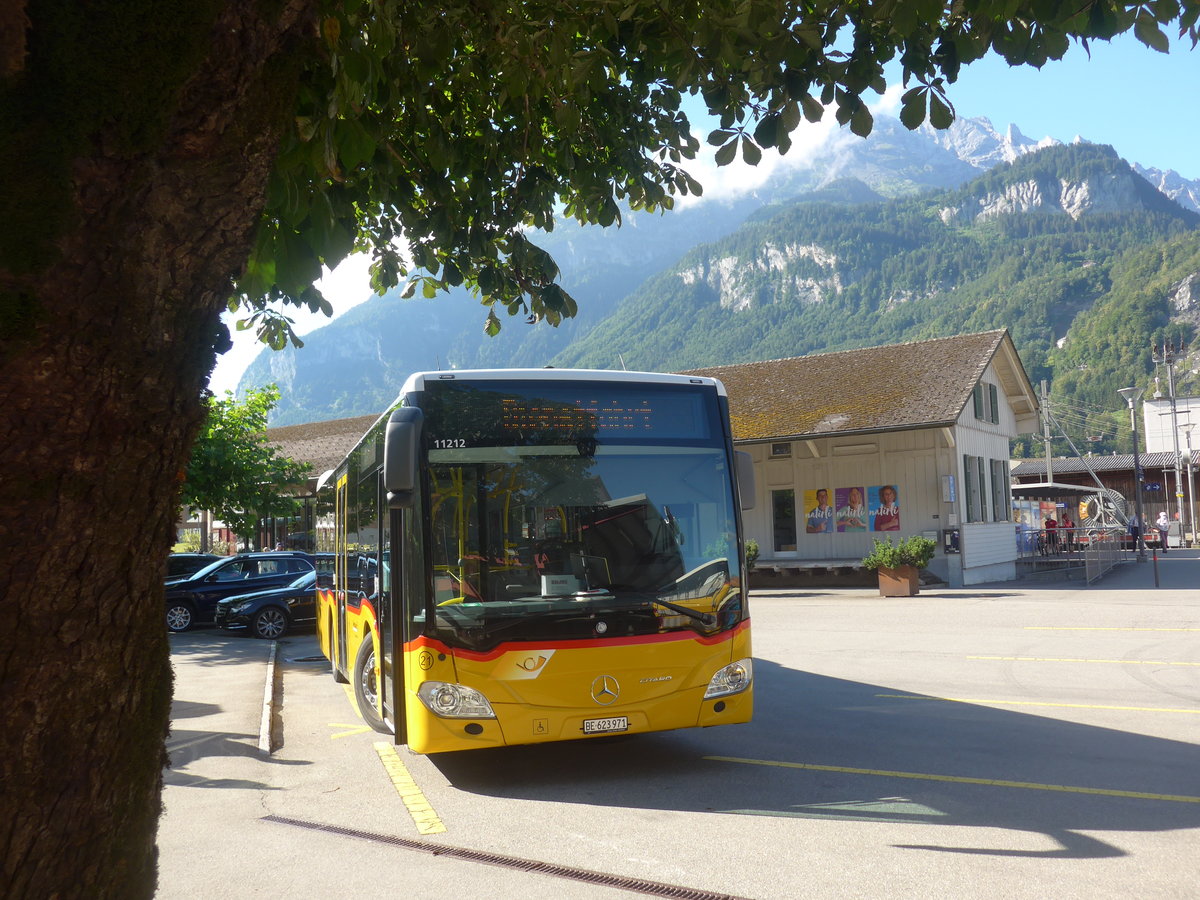 (218'628) - Flck, Brienz - Nr. 21/BE 623'971 - Mercedes am 12. Juli 2020 in Meiringen, Postautostation