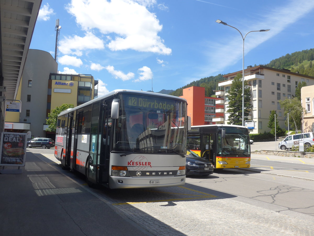 (218'901) - Kessler, Davos - GR 1360 - Setra am 20. Juli 2020 beim Bahnhof Davos Dorf