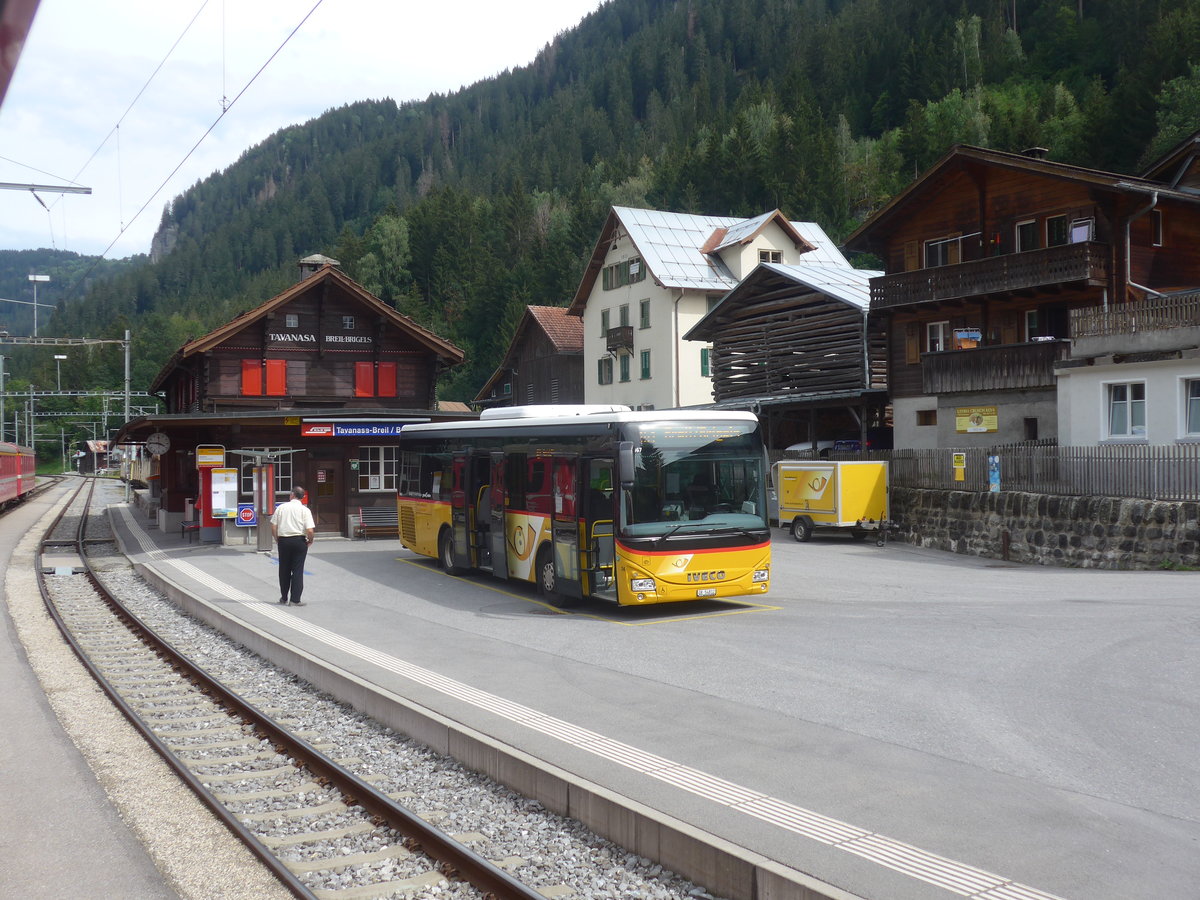 (219'840) - Fontana, Ilanz - Nr. 24/GR 54'812 - Iveco am 16. August 2020 beim Bahnhof Tavanasa-Breil/Brigels