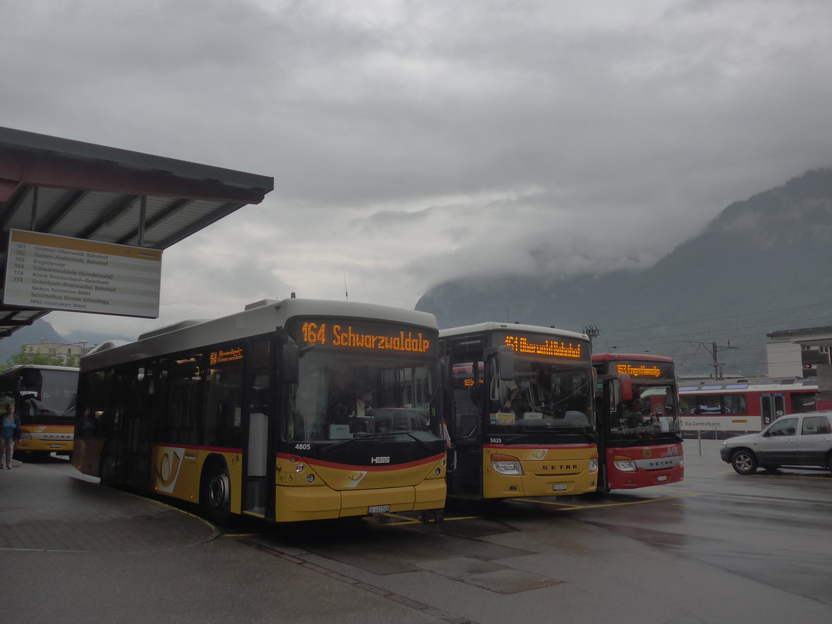 (219'894) - PostAuto Bern - BE 401'568 - Scania/Hess (ex AVG Meiringen Nr. 68; ex AVG Meiringen Nr. 59) am 22. August 2020 in Meiringen, Postautostation