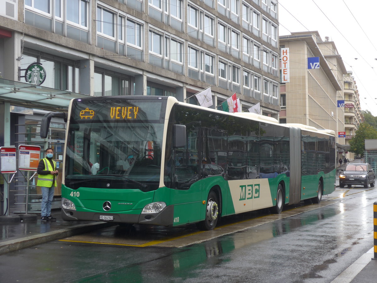 (220'268) - MBC Morges - Nr. 410/VD 364'943 - Mercedes am 30. August 2020 beim Bahnhof Lausanne