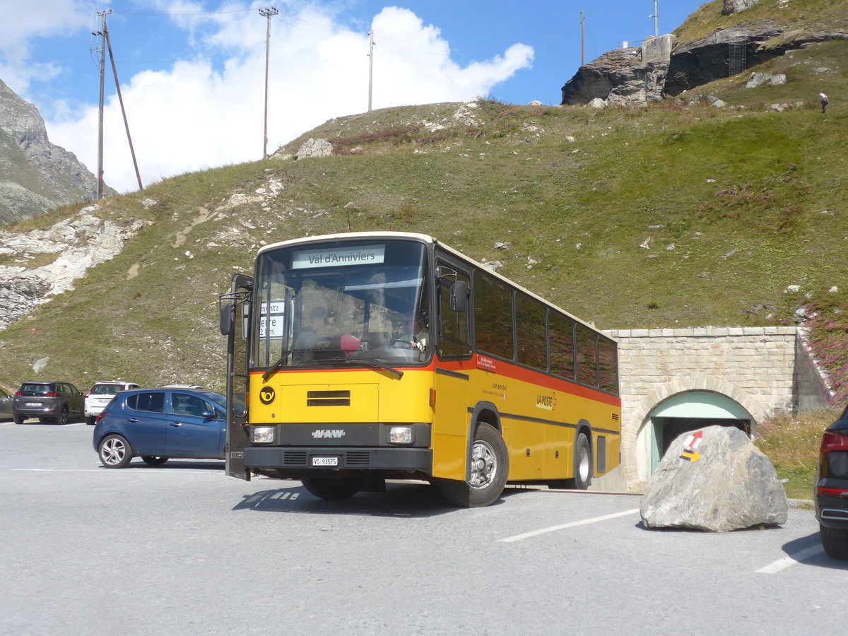 (220'508) - Oser, Brchen - VS 93'575 - NAW/Lauber (ex Epiney, Ayer) am 6. September 2020 in Moiry, Barrage