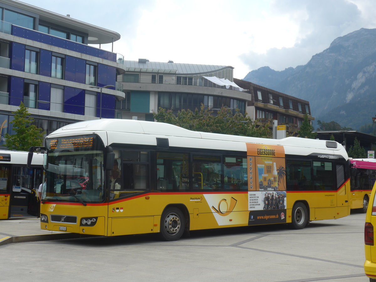 (220'895) - PostAuto Bern - BE 610'543 - Volvo am 21. September 2020 beim Bahnhof Interlaken West