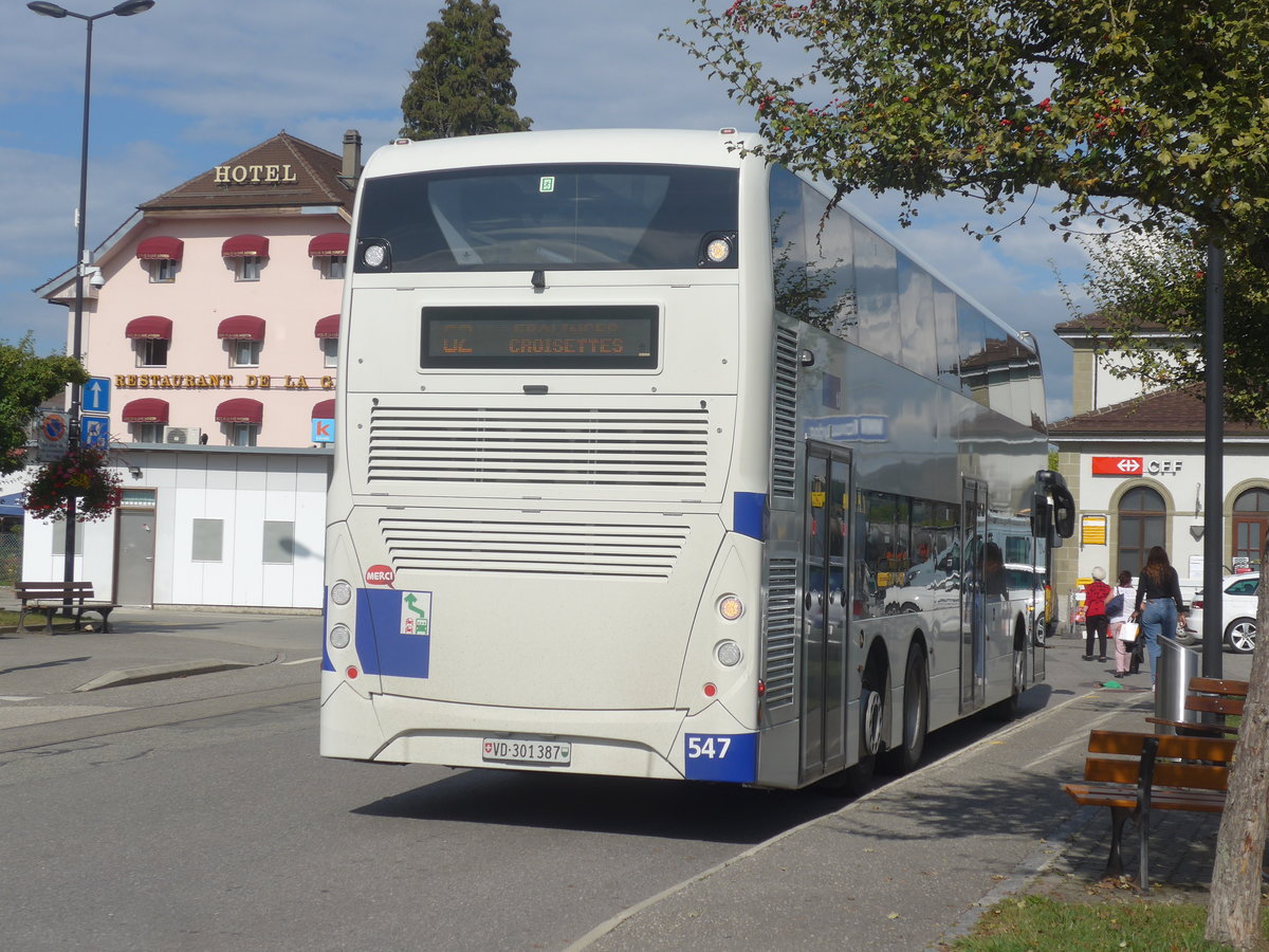 (221'110) - TL Lausanne - Nr. 547/VD 301'387 - Alexander Dennis am 23. September 2020 beim Bahnhof Moudon