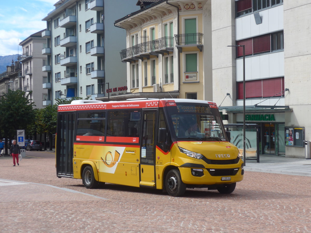 (221'480) - AutoPostale Ticino - TI 295'306 - Iveco/Sitcar am 26. September 2020 beim Bahnhof Bellinzona