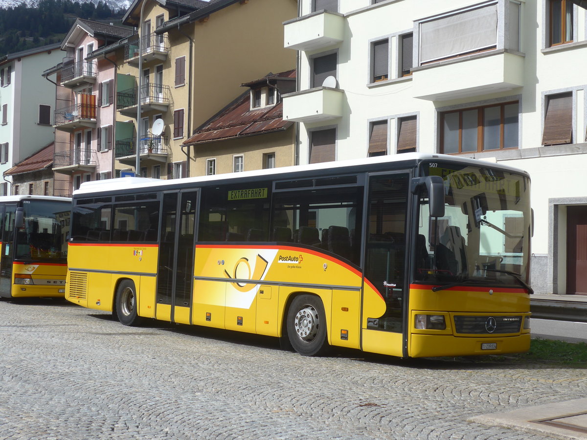 (221'506) - Marchetti, Airolo - TI 239'834 - Mercedes (ex AVG Meiringen Nr. 70) am 26. September 2020 beim Bahnhof Airolo