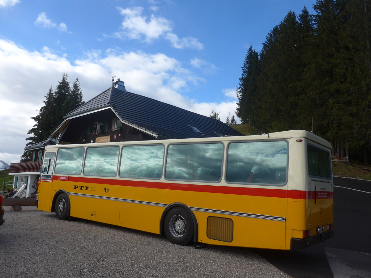 (221'599) - Kolb, Grasswil - Nr. 3/BE 93'915 - Saurer/R&J (ex Schmocker, Stechelberg Nr. 3; ex Schmocker, Stechelberg Nr. 1; ex Gertsch, Stechelberg Nr. 1) am 4. Oktober 2020 in Plaffeien, Gurli