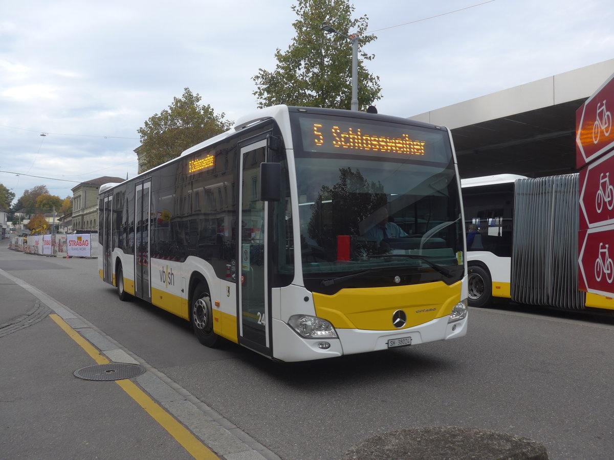 (222'189) - VBSH Schaffhausen - Nr. 24/SH 38'024 - Mercedes am 21. Oktober 2020 beim Bahnhof Schaffhausen