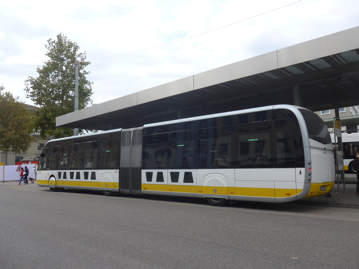 (222'226) - VBSH Schaffhausen - Nr. 7/SH 38'007 - Irizar am 21. Oktober 2020 beim Bahnhof Schaffhausen