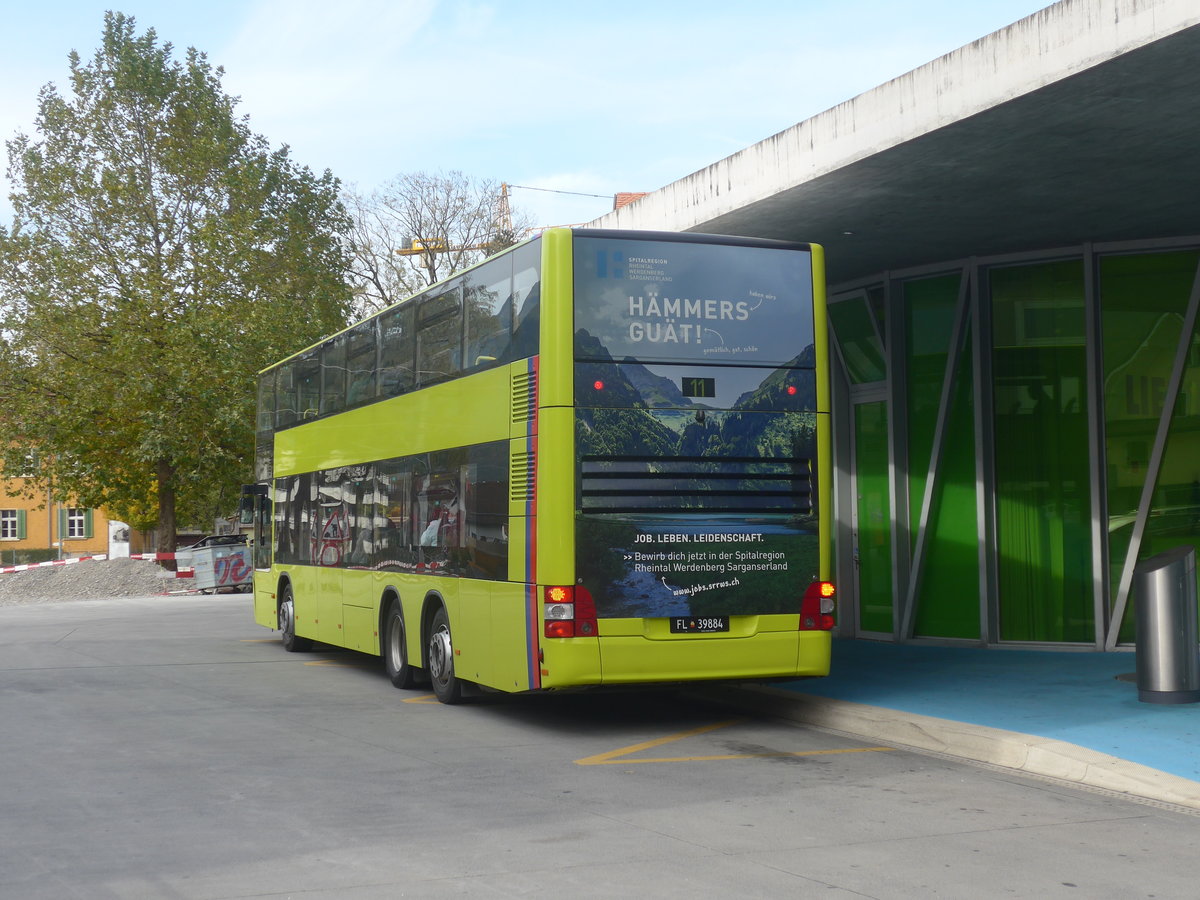 (222'403) - PLA Vaduz - Nr. 84/FL 39'884 - MAN am 22. Oktober 2020 beim Bahnhof Schaan