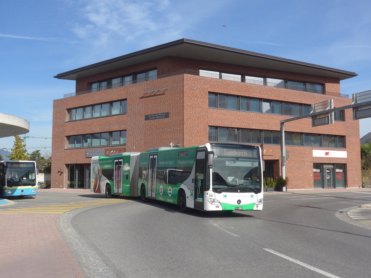 (222'421) - PLA Vaduz - Nr. 58/FL 39'858 - Mercedes (ex Nr. 56) am 22. Oktober 2020 beim Bahnhof Schaan