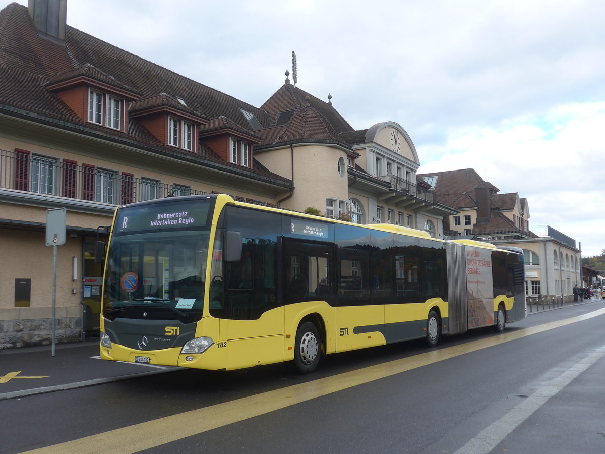 (222'599) - STI Thun - Nr. 182/BE 804'182 - Mercedes am 24. Oktober 2020 beim Bahnhof Spiez