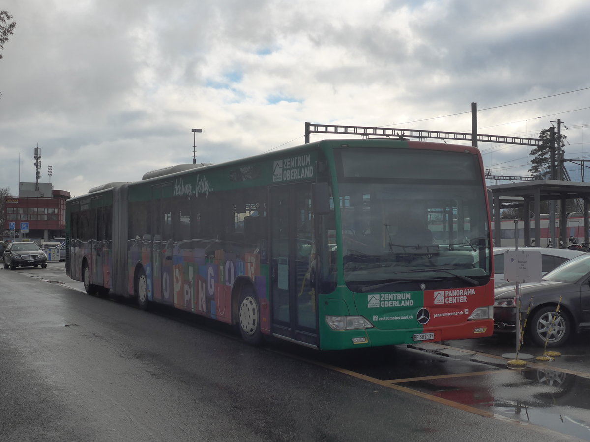 (222'960) - STI Thun - Nr. 137/BE 801'137 - Mercedes am 7. Dezember 2020 in Thun, CarTerminal