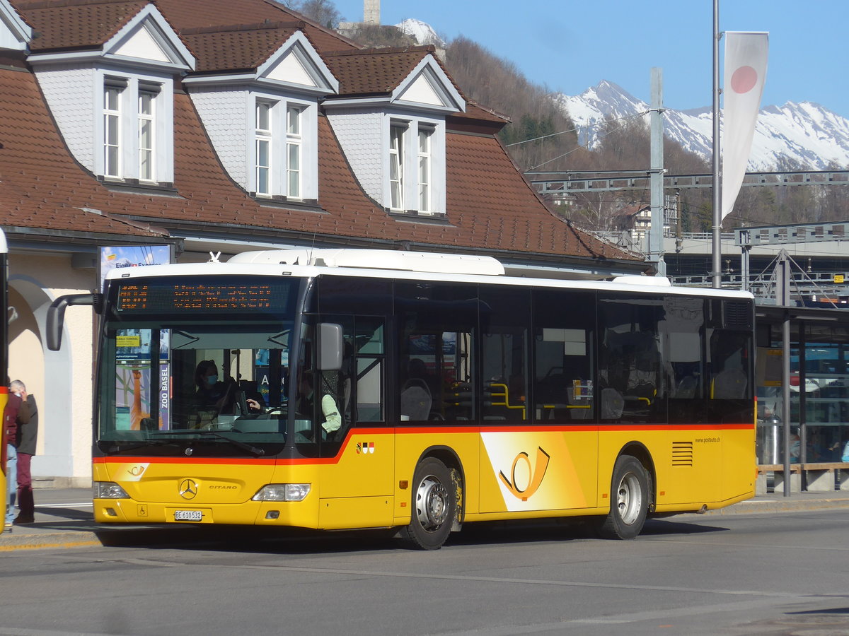 (223'753) - PostAuto Bern - BE 610'532 - Mercedes am 25. Februar 2021 beim Bahnhof Interlaken Ost