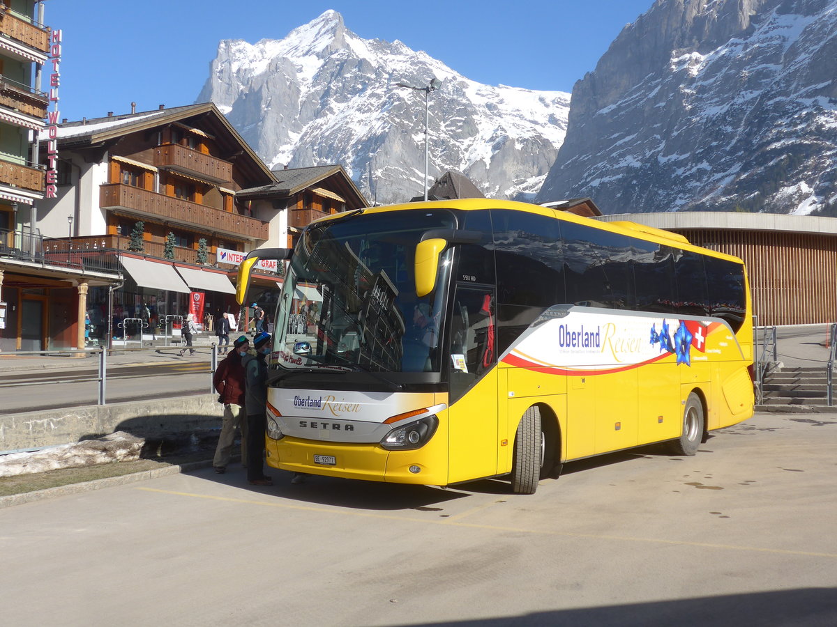 (223'876) - Oberland Reisen, Thun - Nr. 22/BE 92'977 - Setra (ex Grindelwaldbus, Grindelwald Nr. 22) am 28. Februar 2021 beim Bahnhof Grindelwald