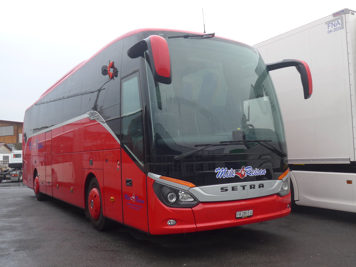 (223'987) - Mili Reisen, Altdorf - FR 2851 U - Setra am 7. Mrz 2021 in Kerzers, Interbus