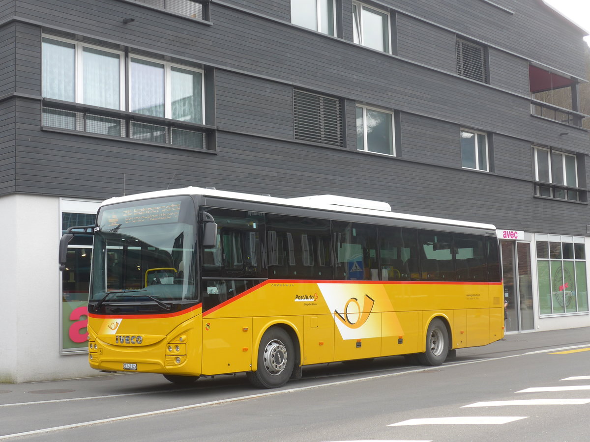 (224'085) - Flck, Brienz - Nr. 25/BE 868'725 - Iveco am 13. Mrz 2021 beim Bahnhof Giswil