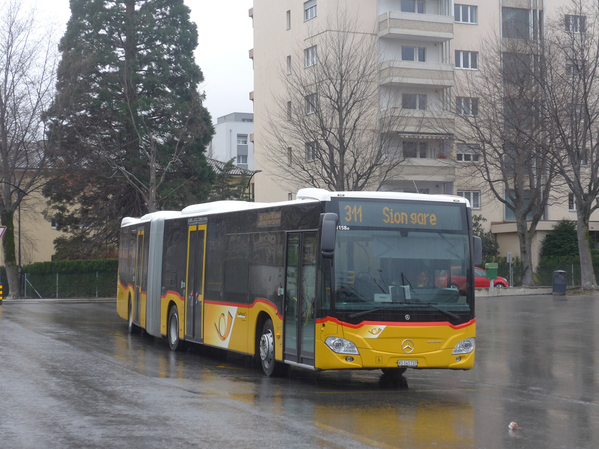 (224'225) - Buchard, Leytron - VS 141'737 - Mercedes am 14. Mrz 2021 beim Bahnhof Martigny