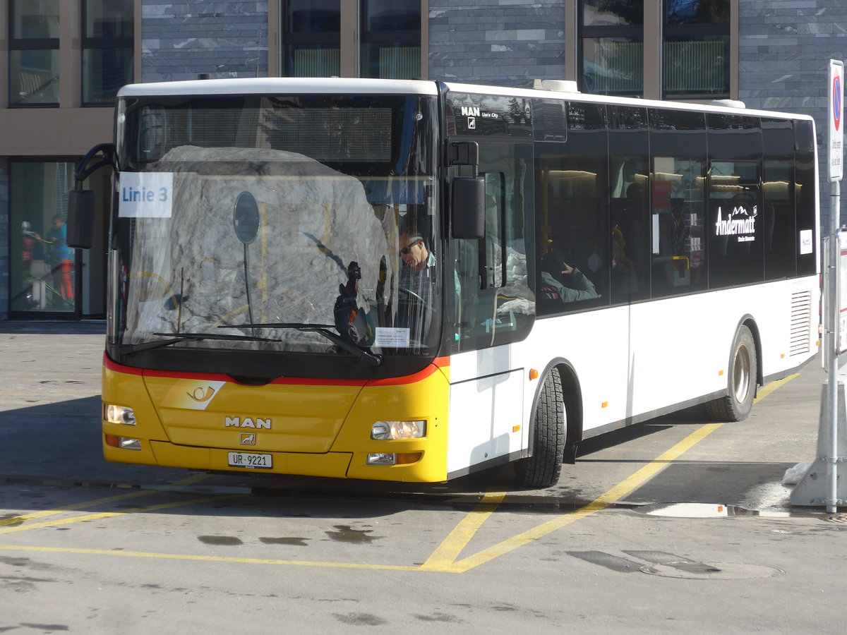 (224'537) - Mattli, Wassen - UR 9221 - MAN/Gppel (ex Lengacher, Wichtrach Nr. 6) am 28. Mrz 2021 in Andermatt, Bahnhofplatz