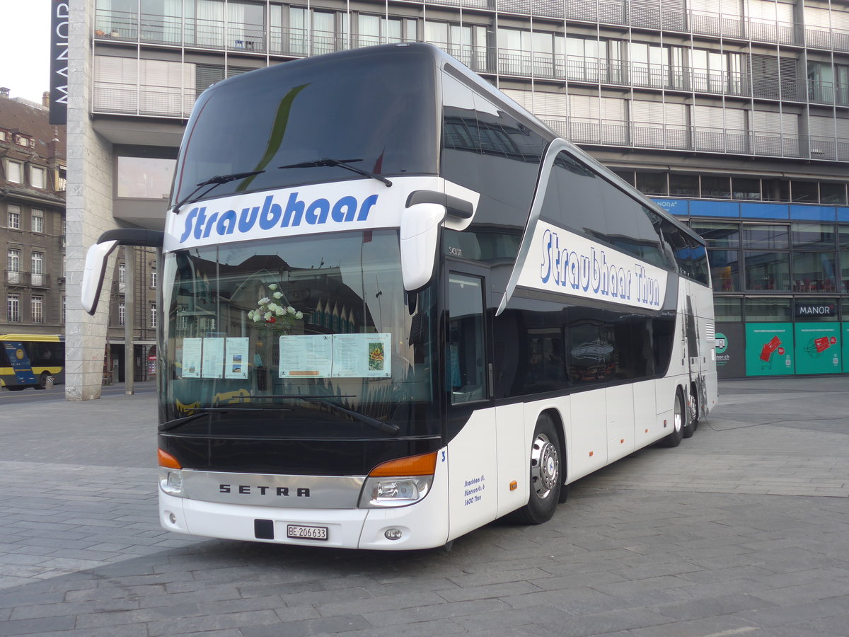 (225'002) - Straubhaar, Thun - Nr. 3/BE 206'633 - Setra am 17. April 2021 in Thun, Aarefeldplatz