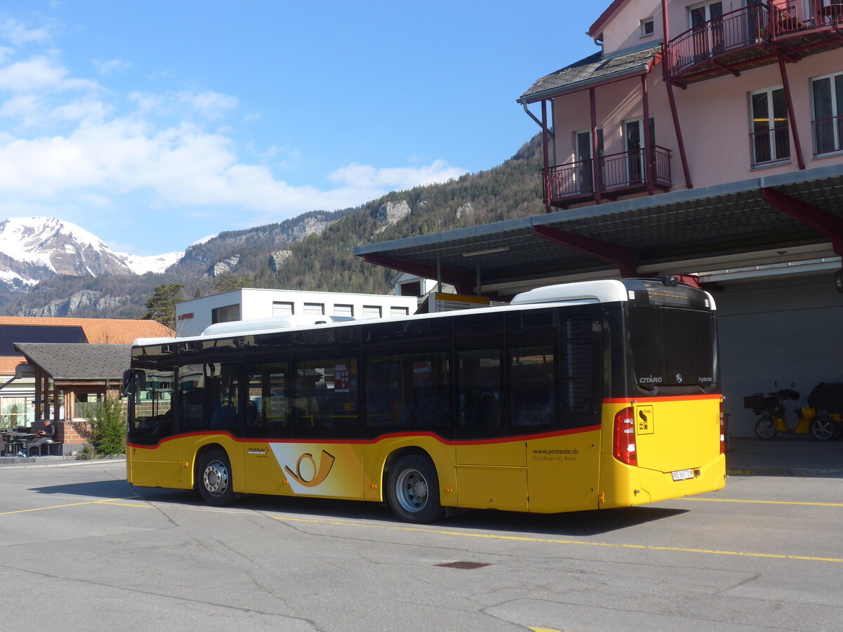 (225'186) - Flck, Brienz - Nr. 21/BE 868'721 - Mercedes am 21. April 2021 in Meiringen, Postautostation