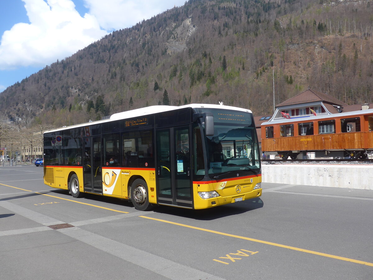 (225'208) - PostAuto Bern - BE 610'533 - Mercedes am 21. April 2021 beim Bahnhof Interlaken Ost