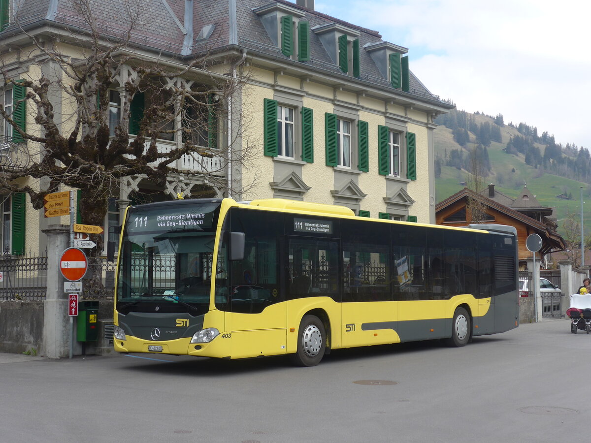 (225'296) - STI Thun - Nr. 403/BE 432'403 - Mercedes am 27. April 2021 beim Bahnhof Zweisimmen