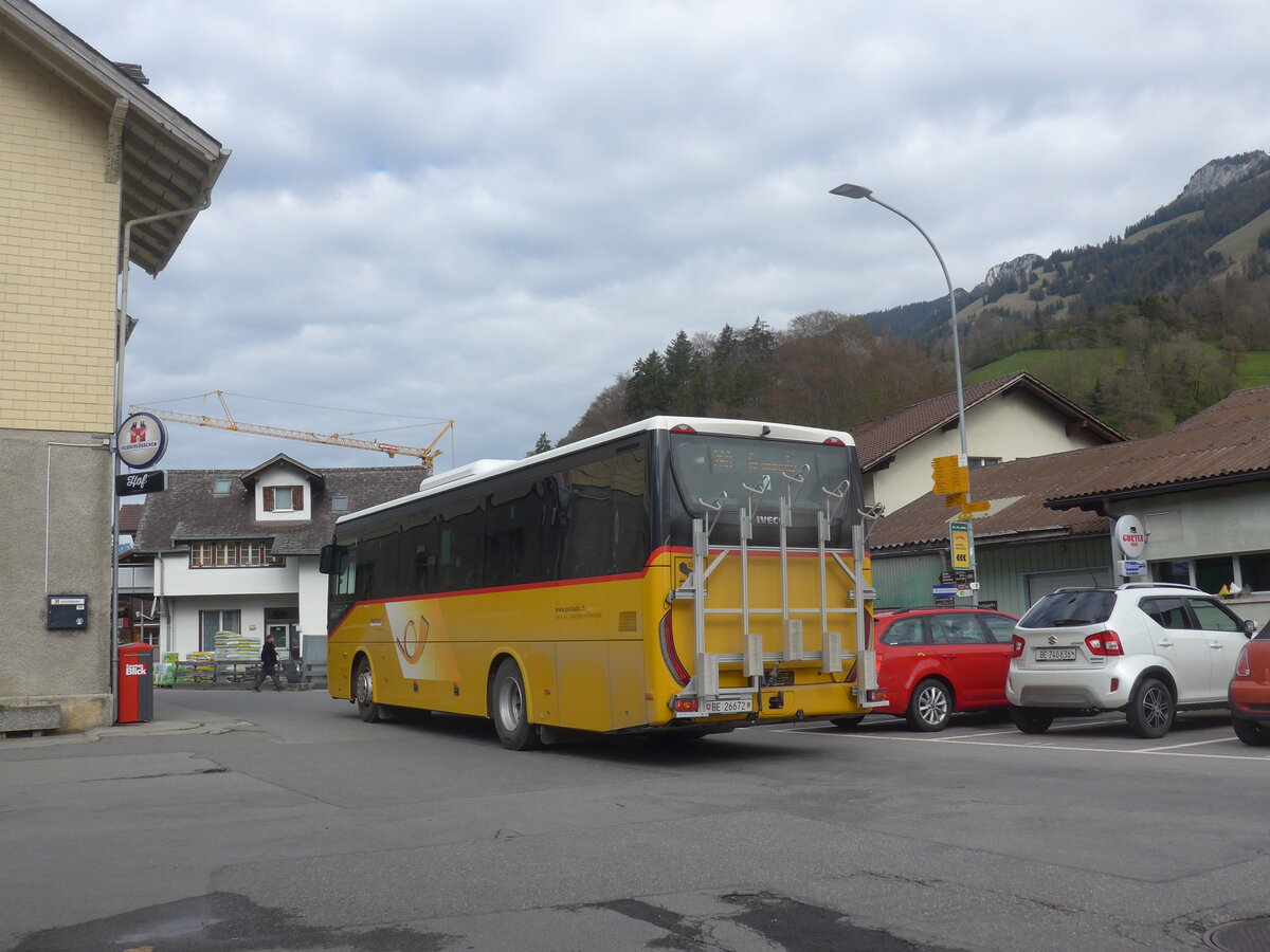 (225'334) - Spring, Schwenden - BE 26'672 - Iveco am 30. April 2021 beim Bahnhof Oey-Diemtigen