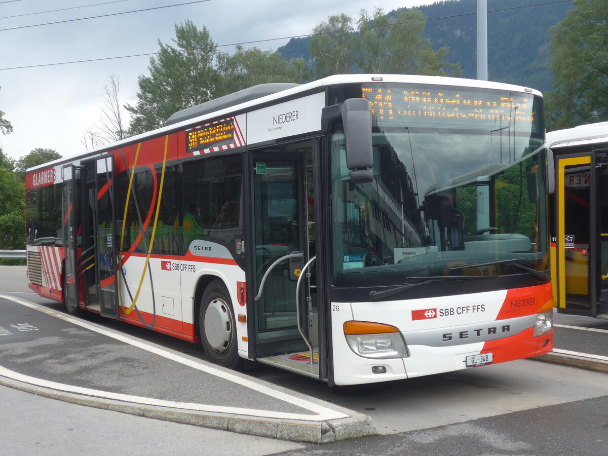 (226'792) - Niederer, Filzbach - Nr. 26/GL 348 - Setra am 25. Juli 2021 beim Bahnhof Ziegelbrcke