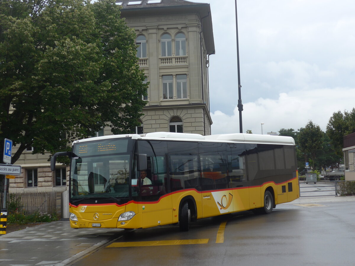 (226'870) - CarPostal Ouest - VD 464'835 - Mercedes am 1. August 2021 beim Bahnhof Yverdon