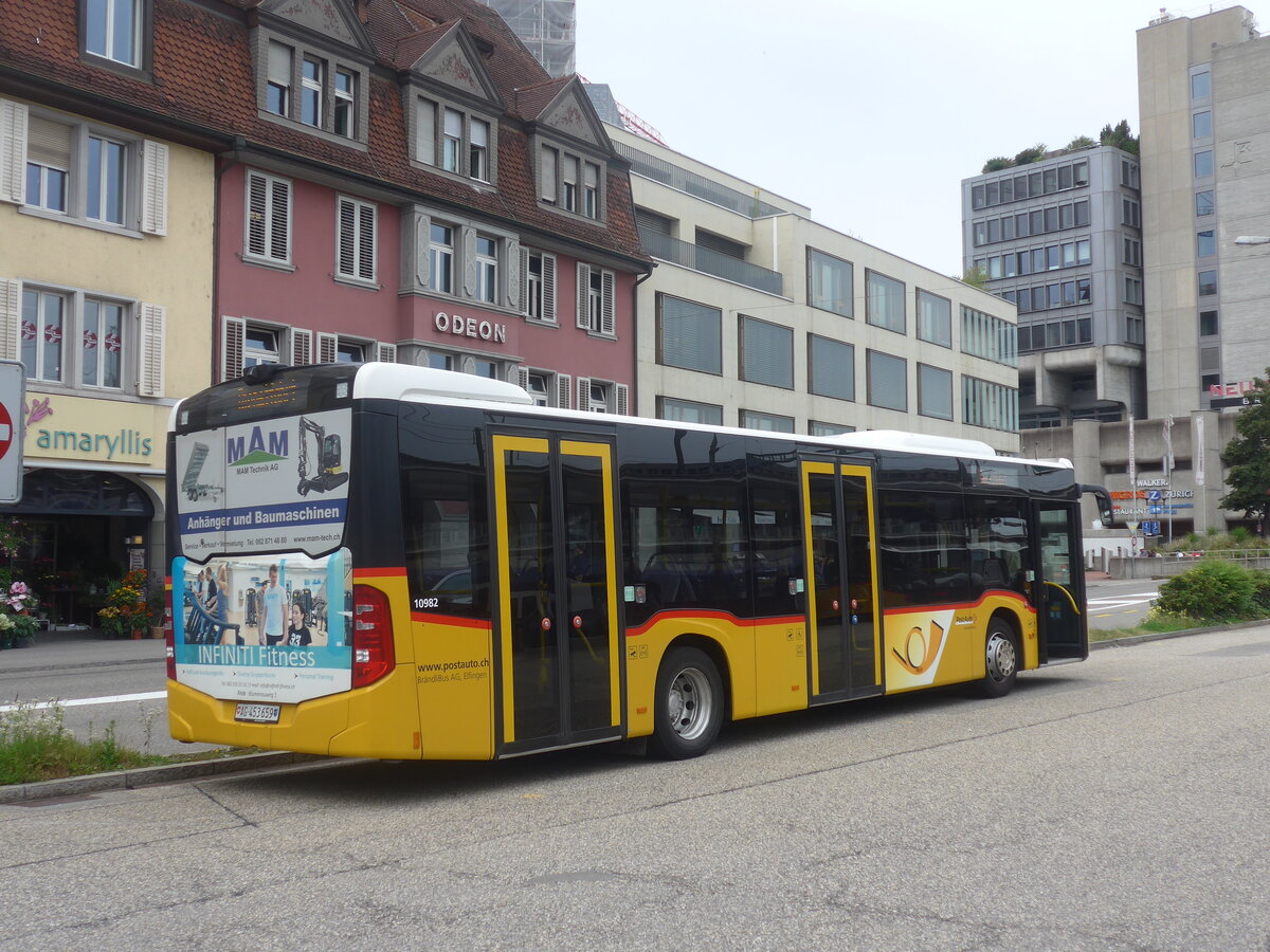 (227'184) - Brndli, Elfingen - Nr. 10/AG 453'659 - Mercedes am 9. August 2021 beim Bahnhof Brugg