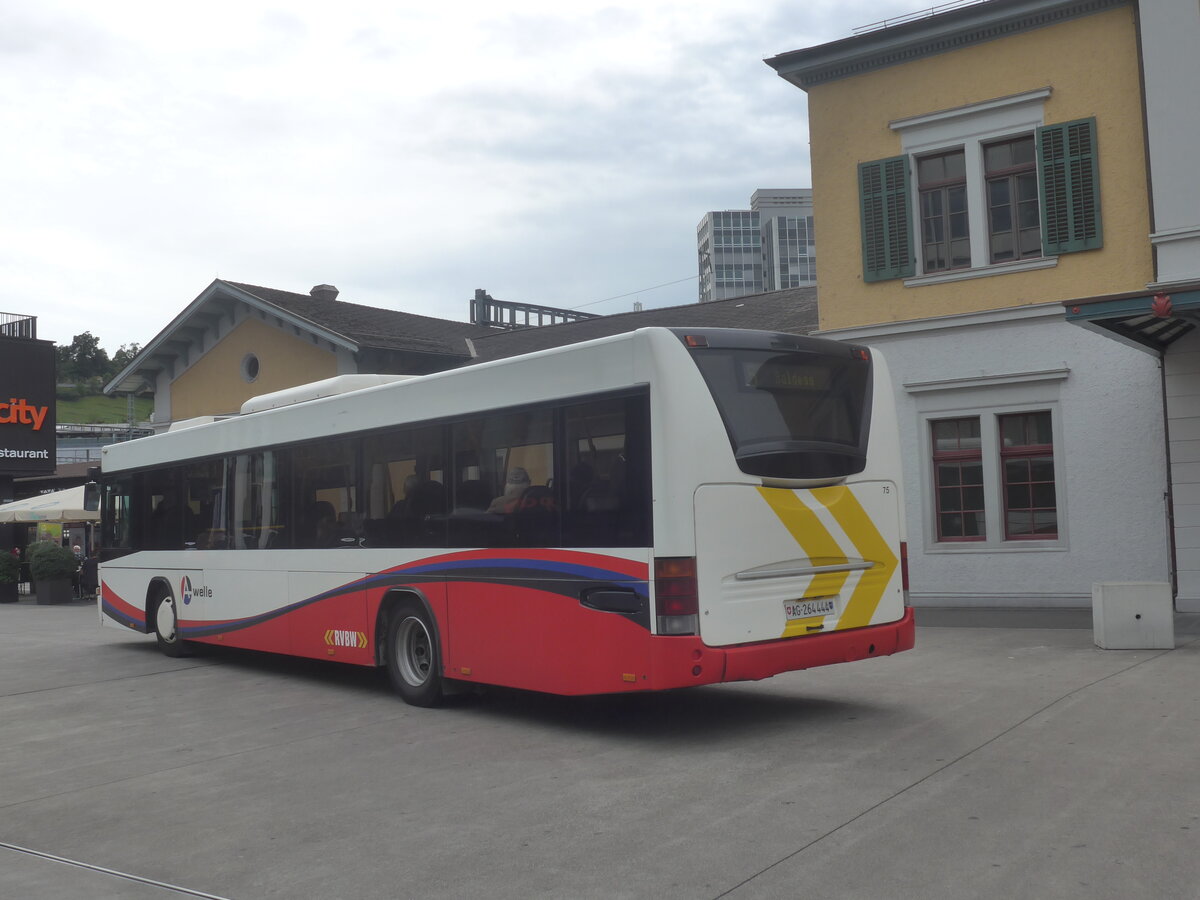 (227'224) - RVBW Wettingen - Nr. 75/AG 264'444 - Scania/Hess am 9. August 2021 beim Bahnhof Baden