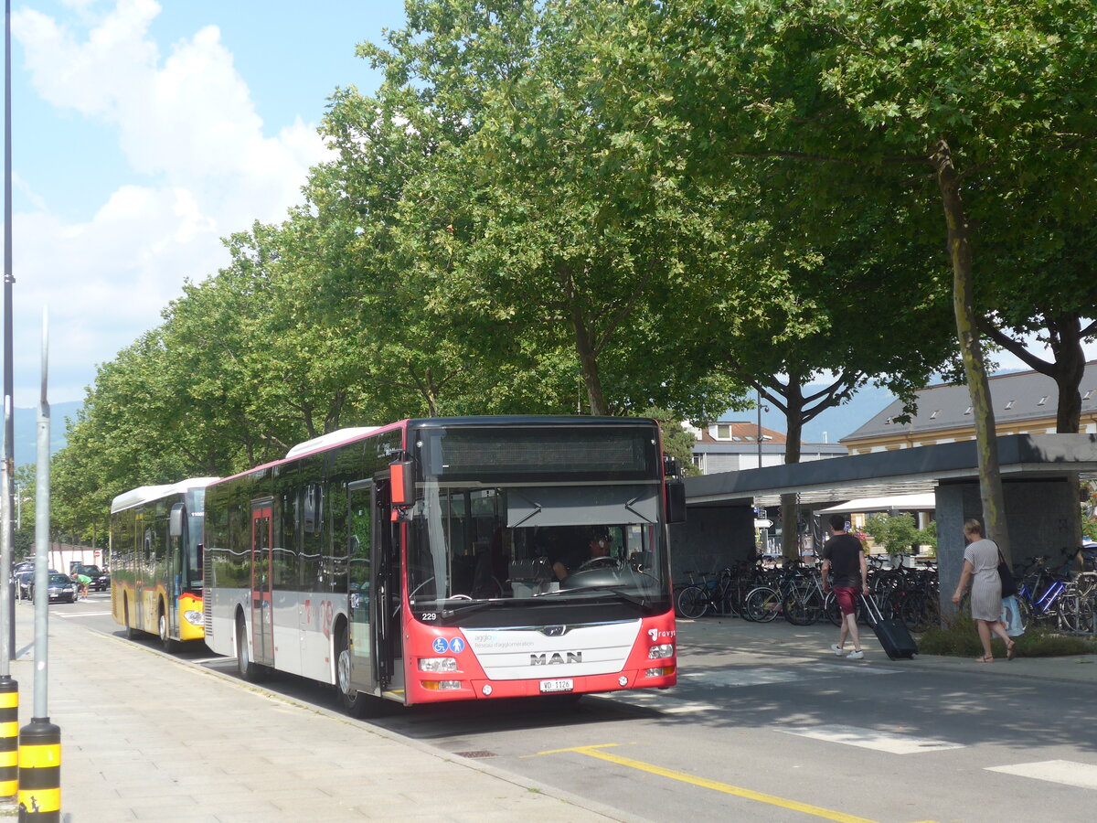 (227'276) - TRAVYS Yverdon - Nr. 229/VD 1126 - MAN am 15. August 2021 beim Bahnhof Yverdon