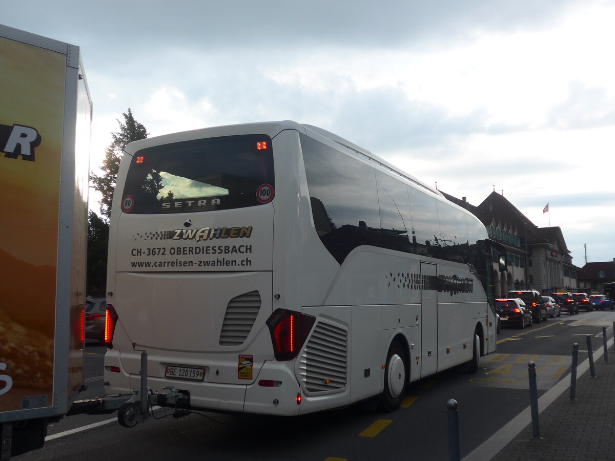 (227'534) - Zwahlen, Oberdiessbach - BE 120'159 - Setra am 26. August 2021 beim Bahnhof Thun