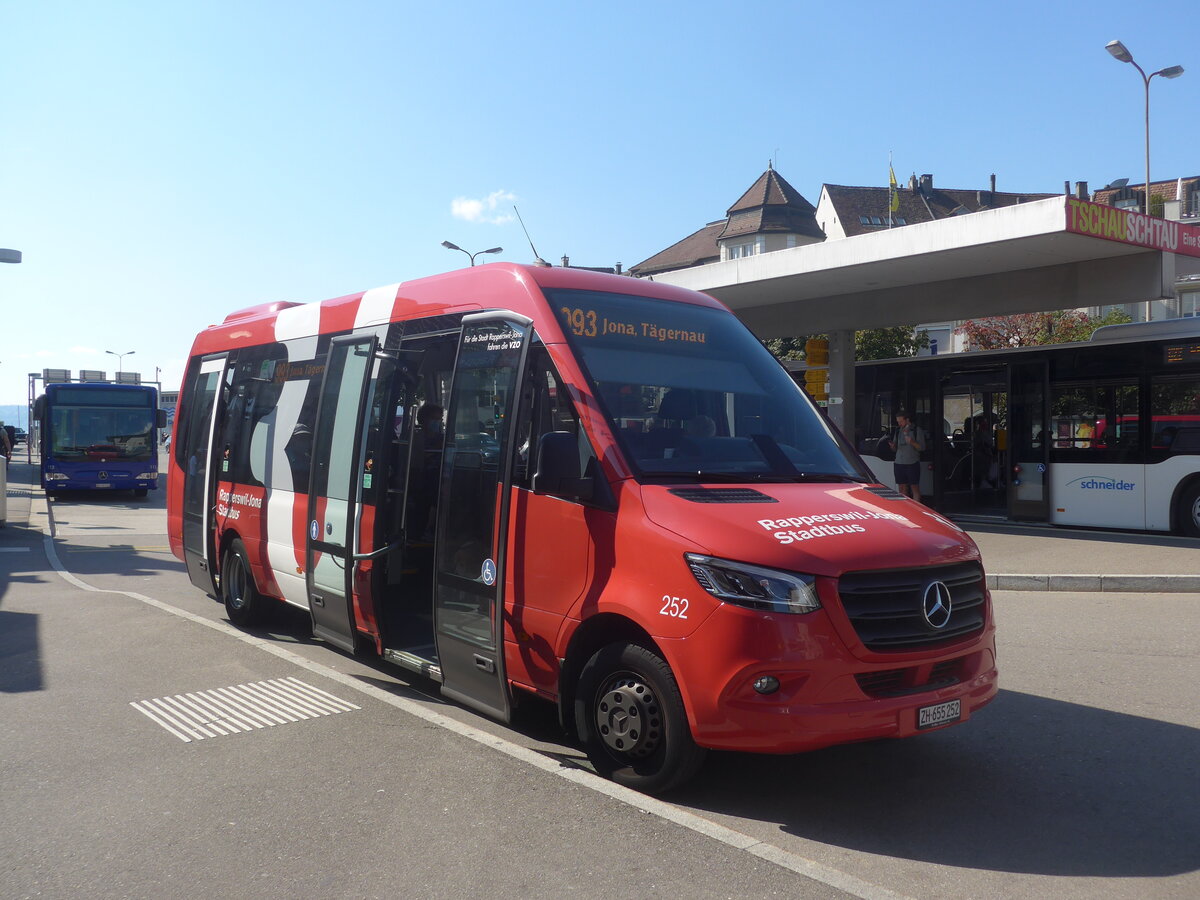 (227'787) - VZO Grningen - Nr. 252/ZH 655'252 - Mercedes am 4. September 2021 beim Bahnhof Rapperswil