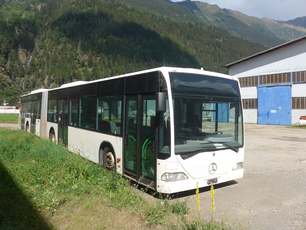 (227'966) - FART Locarno - Nr. 33 - Mercedes (ex SBC Chur Nr. 92; ex ARL Viganello Nr. 23; ex TPL Lugano Nr. 29) am 11. September 2021 in Piotta, Via Industrie