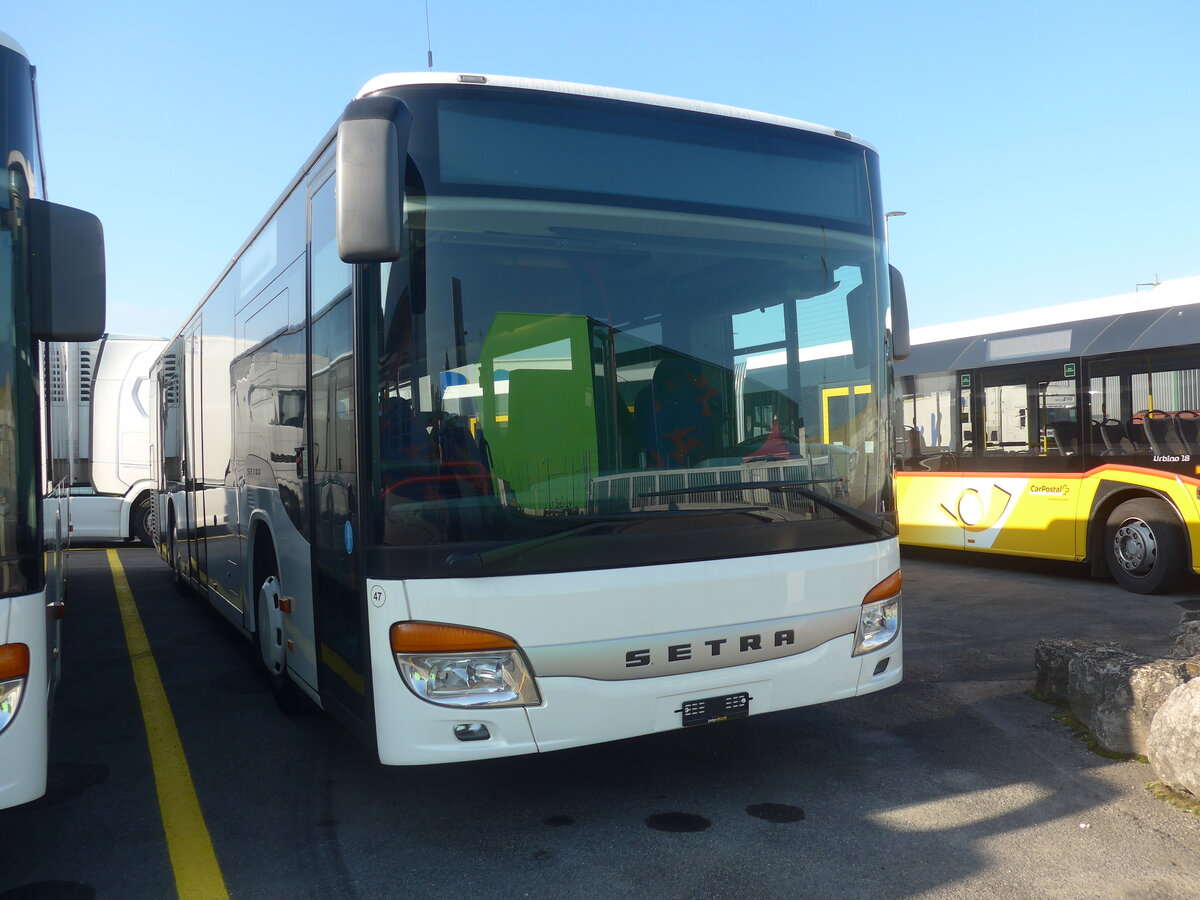 (228'053) - Interbus, Yverdon - Nr. 47 - Setra (ex Nr. 6; ex SBC Chur Nr. 106) am 18. September 2021 in Kerzers, Interbus