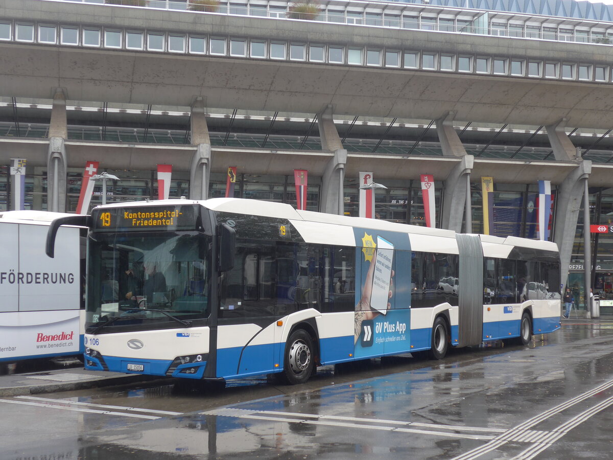 (228'180) - VBL Luzern - Nr. 106/LU 15'056 - Solaris am 19. September 2021 beim Bahnhof Luzern