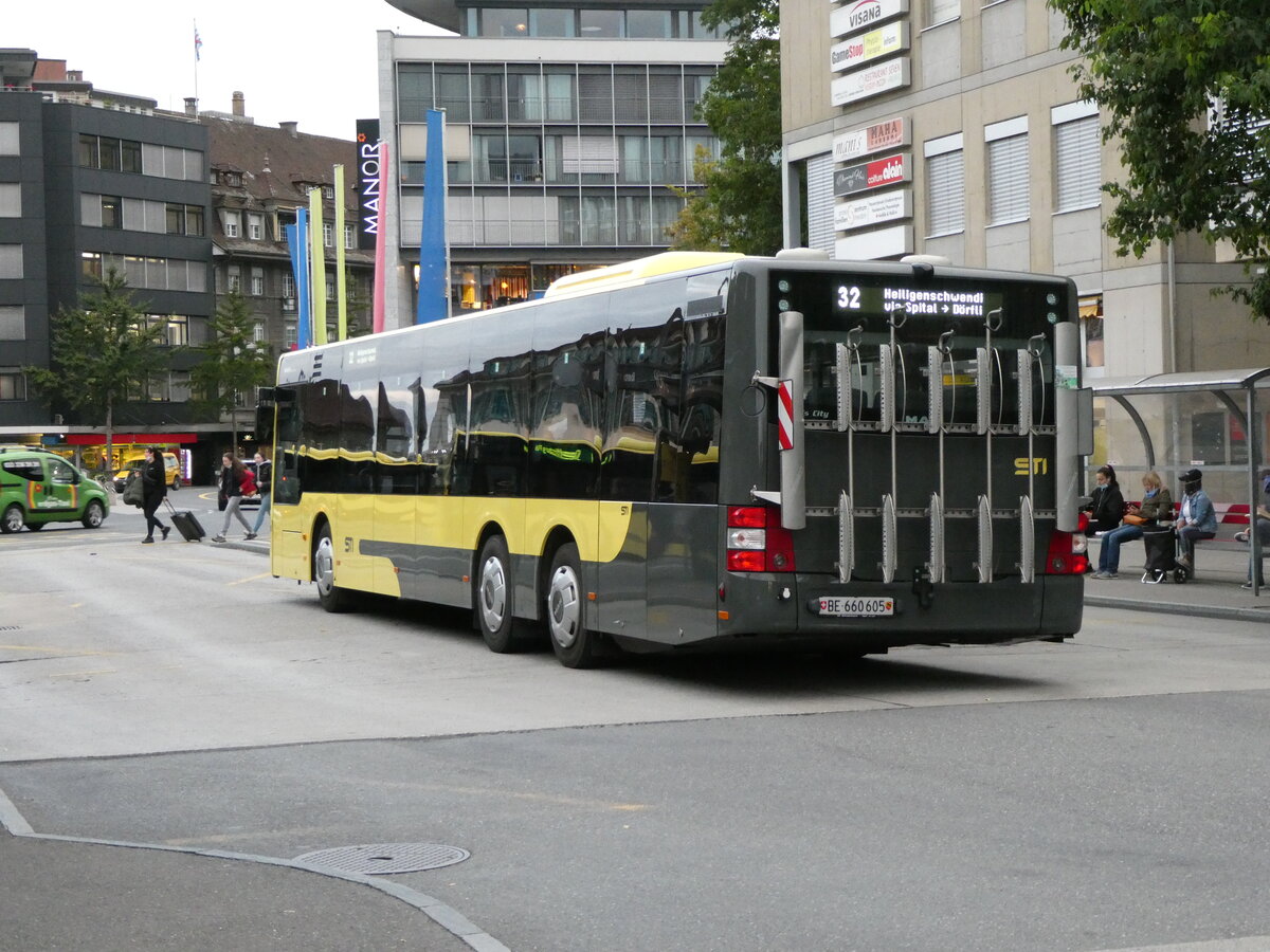 (228'492) - STI Thun - Nr. 605/BE 660'605 - MAN am 28. September 2021 beim Bahnhof Thun