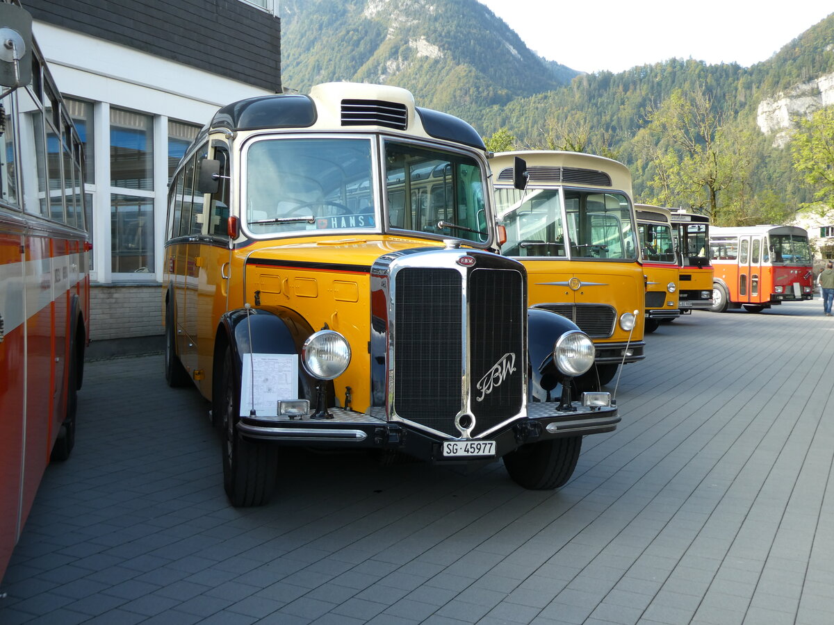 (228'499) - Regg, Rti - SG 45'977 - FBW/FHS (ex Kantonspolizei, Bern; ex P 23'180; ex P 2216) am 2. Oktober 2021 in Nfels, FBW-Museum