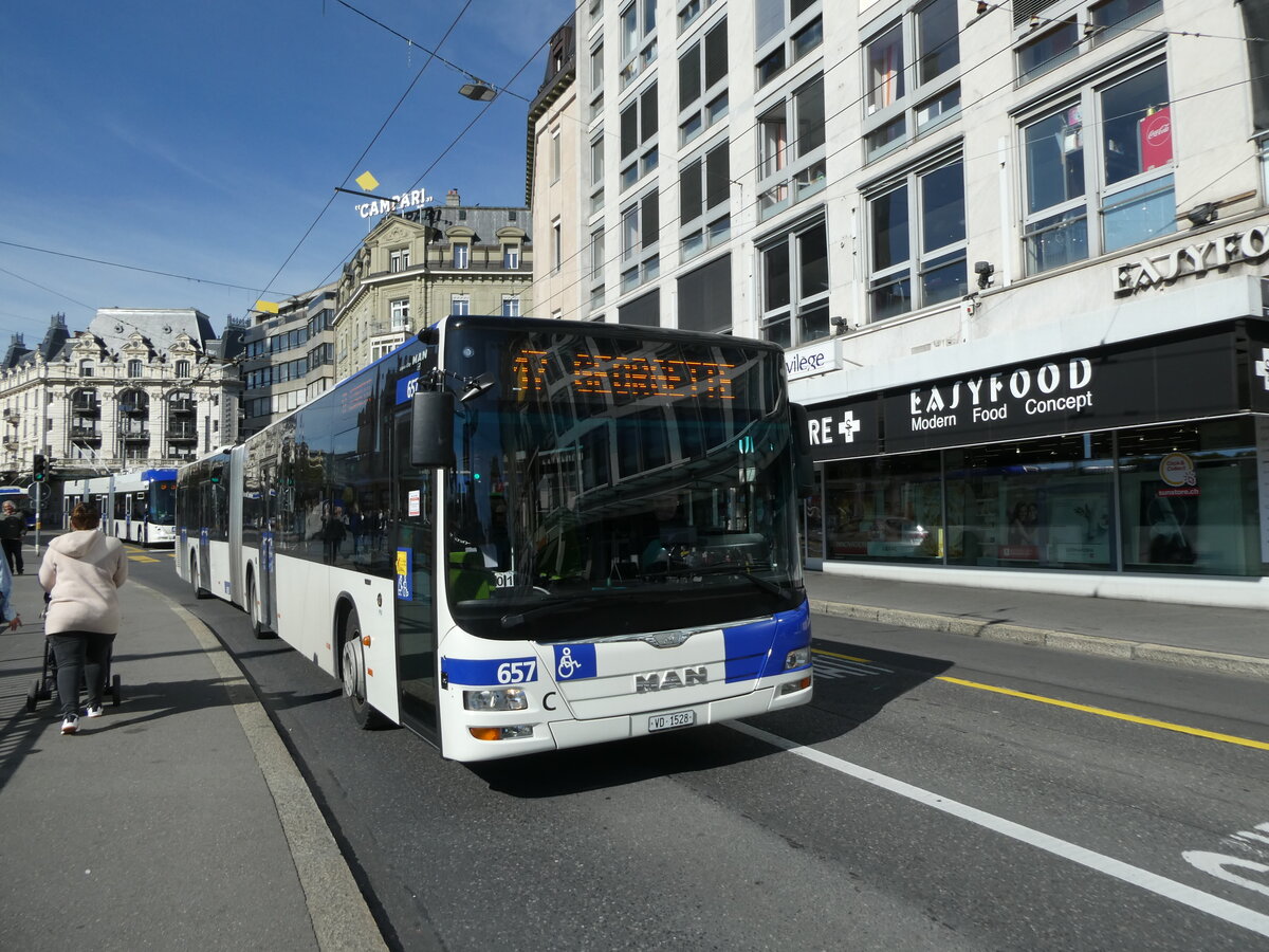 (228'869) - TL Lausanne - Nr. 657/VD 1528 - MAN am 11. Oktober 2021 in Lausanne, Bel-Air